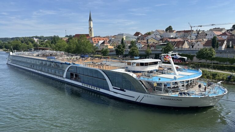 AmaMagna River Cruise Ship